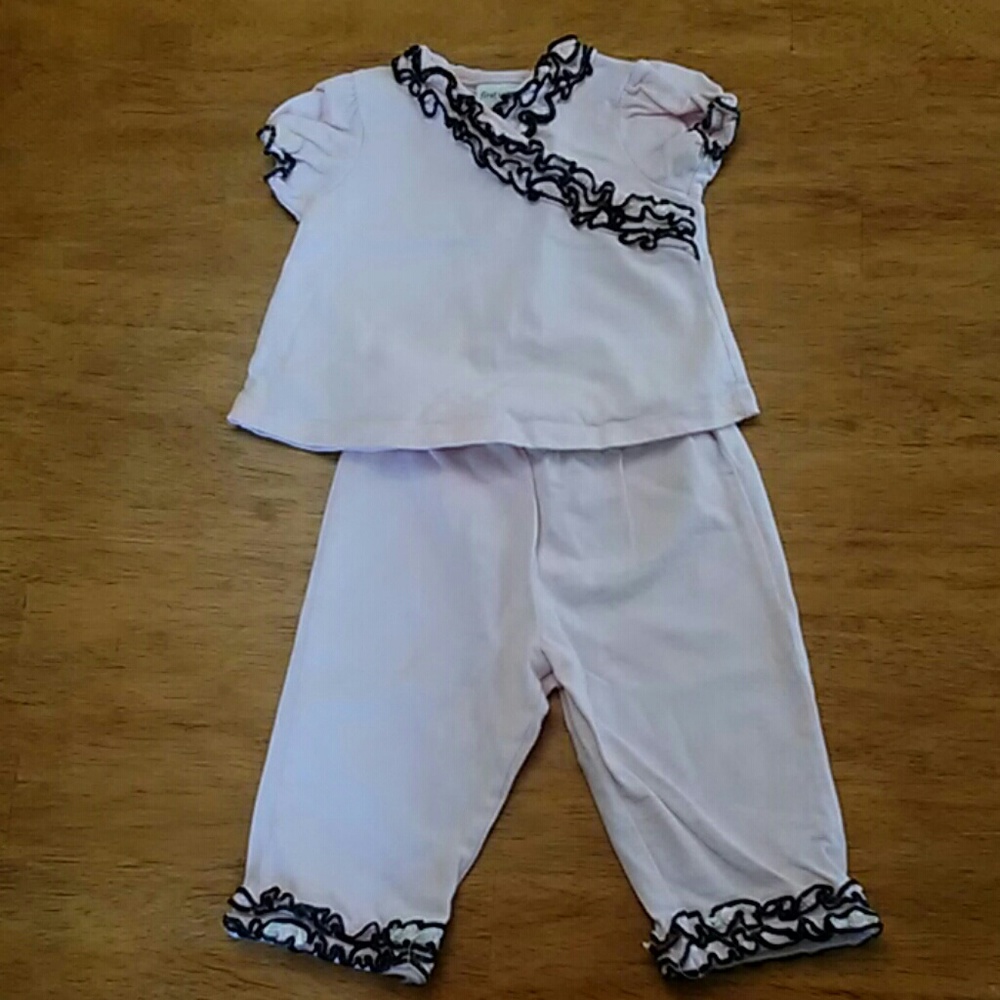 🌺 3/$15 Piece Pink Outfit